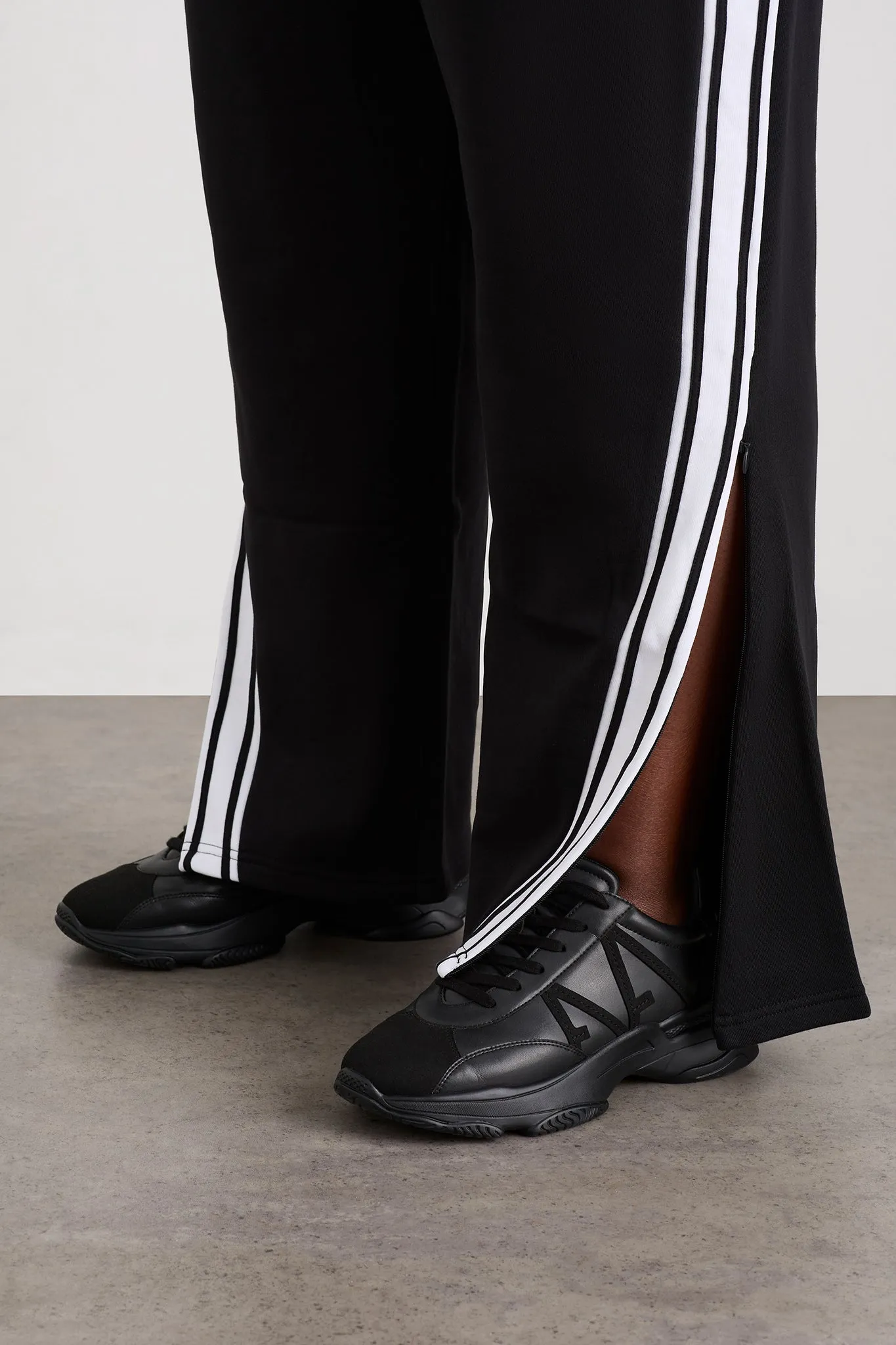 Contrast Zip Trackpants 504