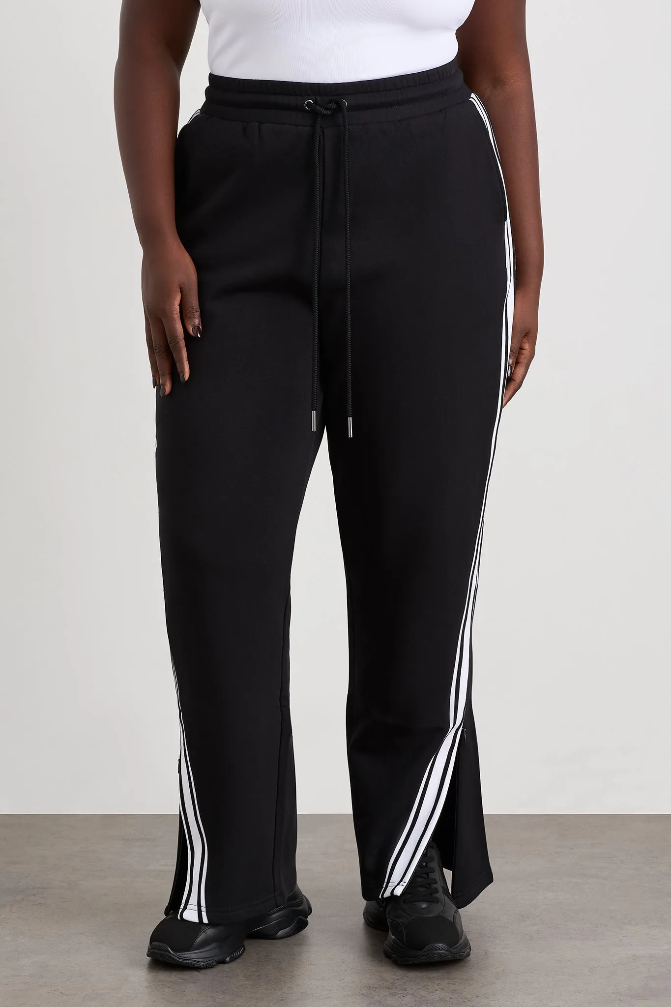 Contrast Zip Trackpants 504