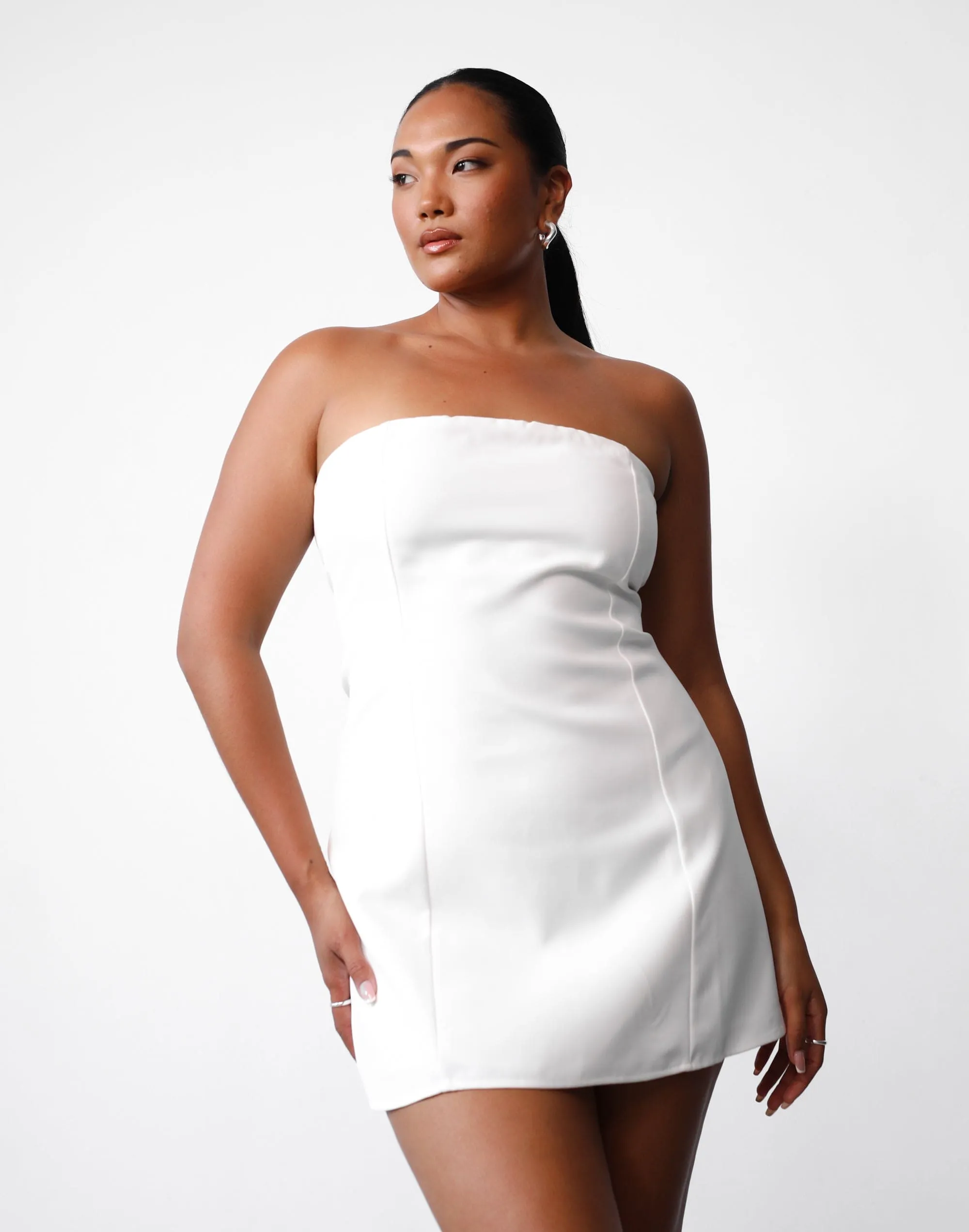 Elegant Eleanor White Mini Dress - Chic and Stylish Summer Outfit