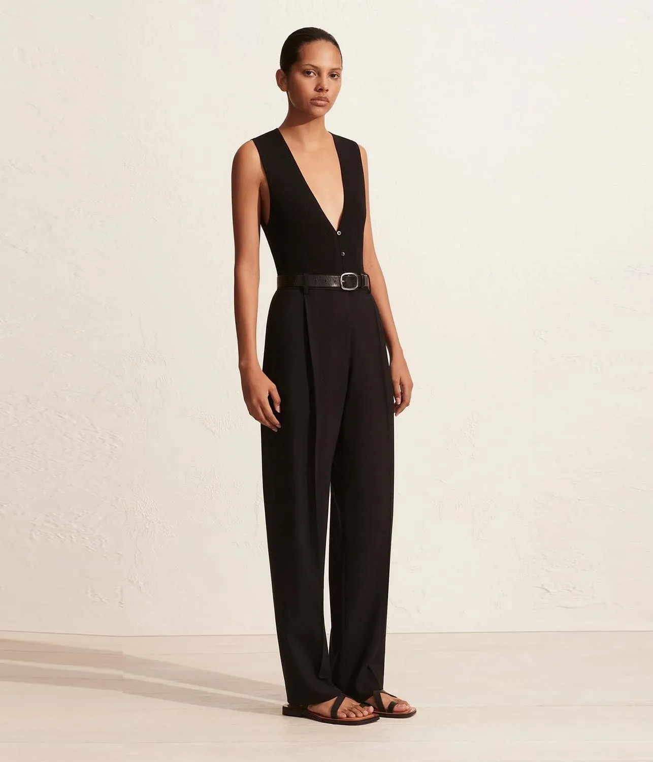 HIGH WAISTED PLEAT PANT- BLACK