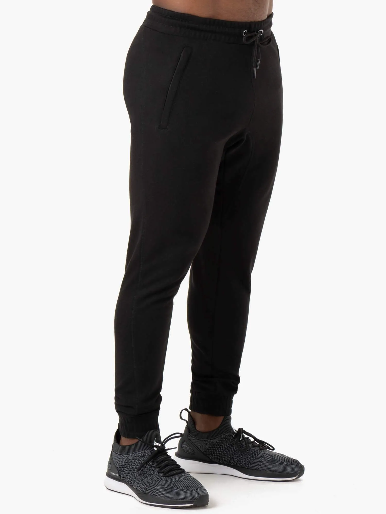 Iron Track Pants - Black