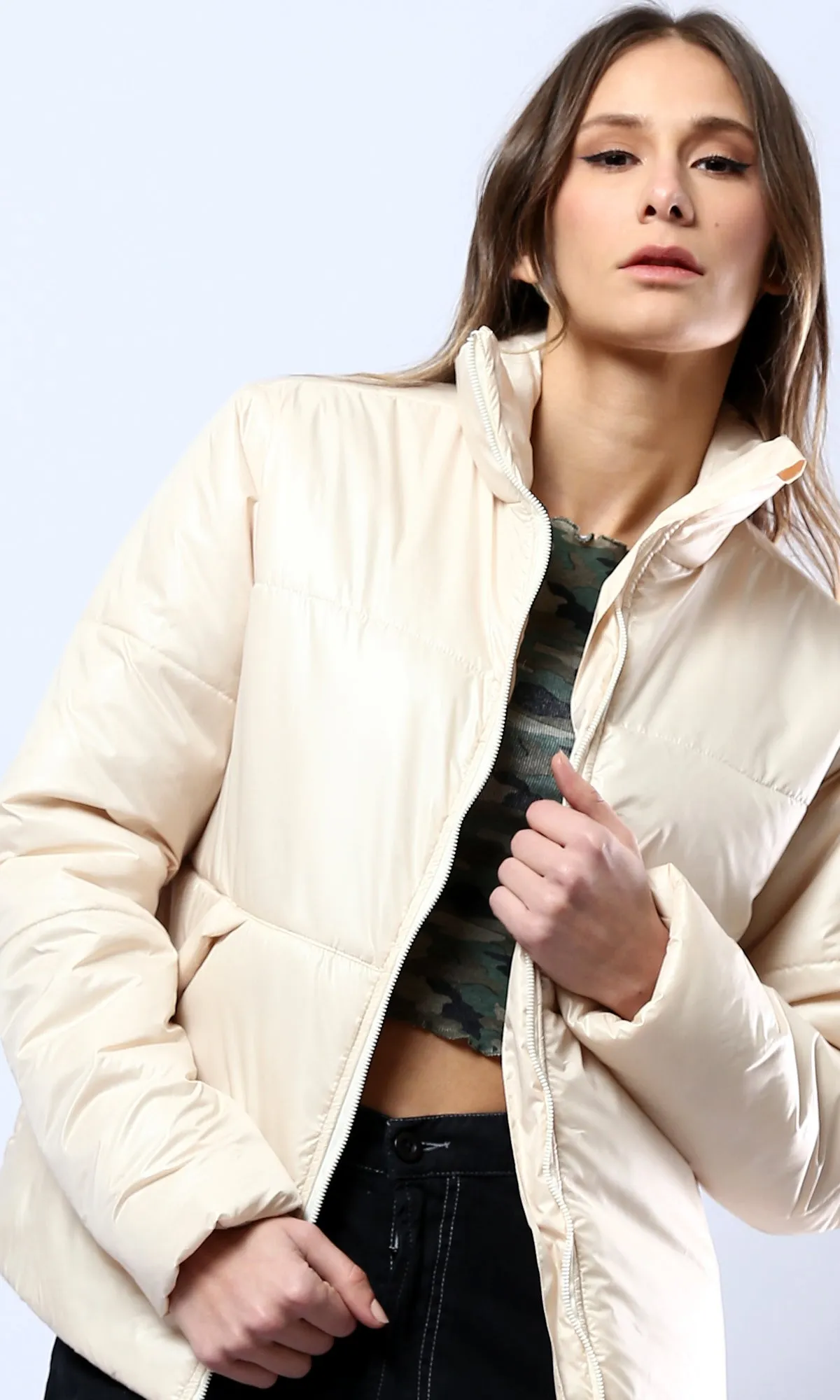 O180576 Light Beige Waterproof Jacket With Side Pockets