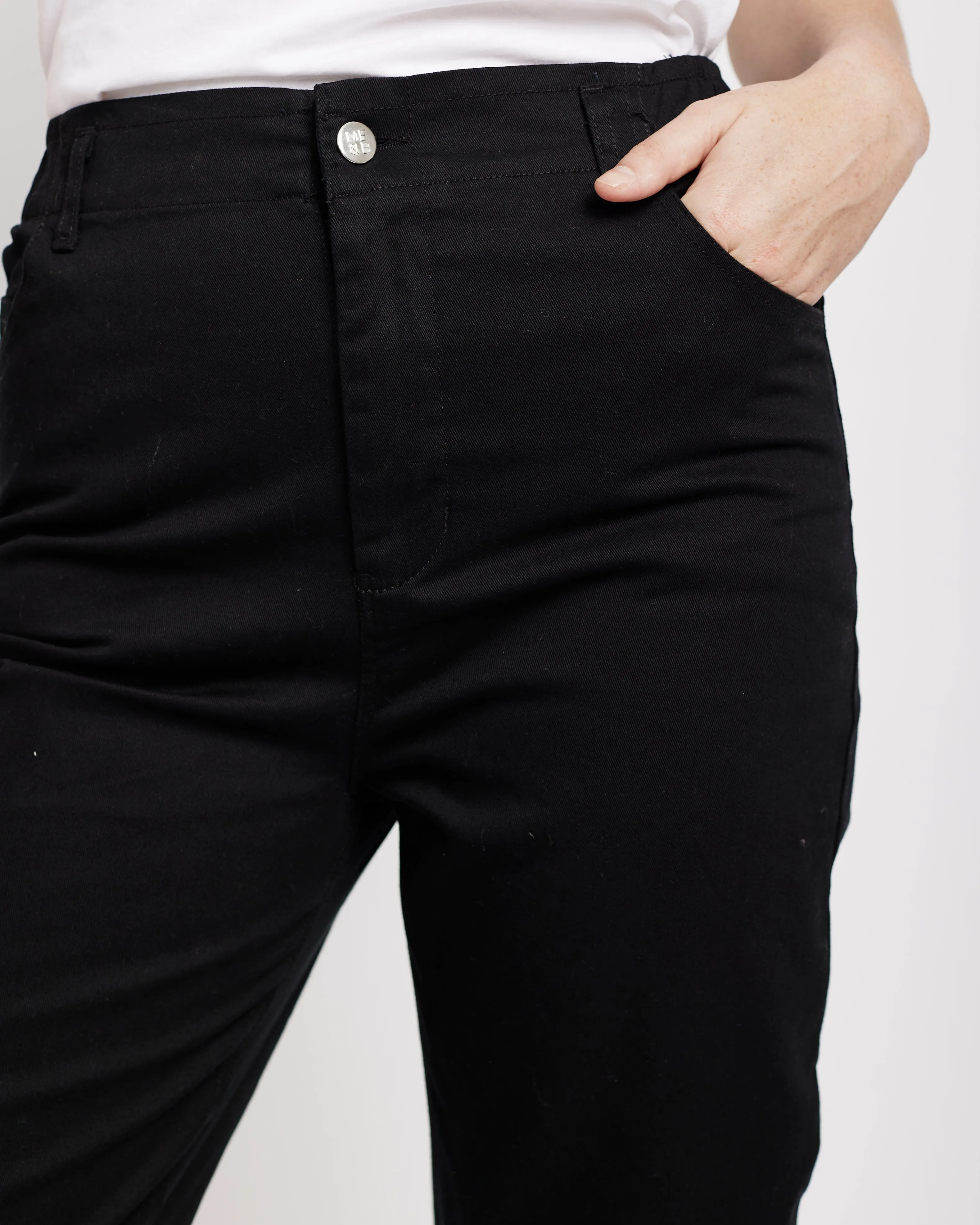 The Piecrust Jean in Black